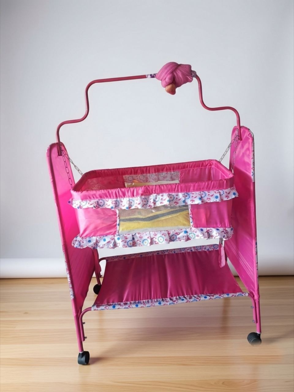 Portable Pink Swinging Baby Cradle Bassinet with Wheels